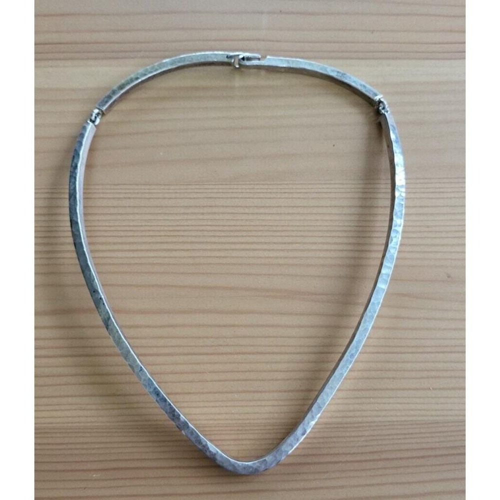 Karram’s Sterling Modernist Hammered V Necklace Fine Vintage NY City Designer